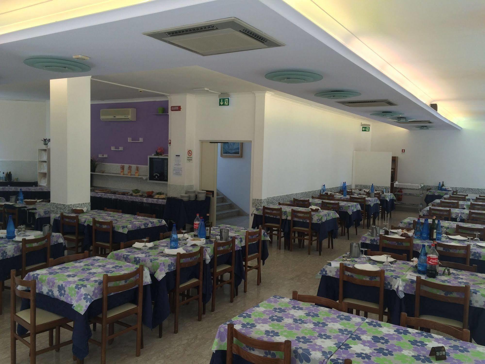 Hotel Euromar Rimini Exterior photo